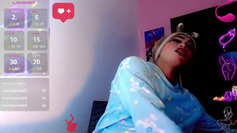 natasha_clifford online show from 04-20-26, 07:48