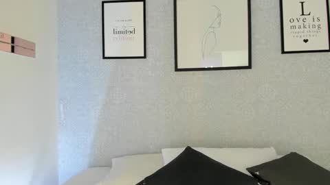  Natasha  online show from 10-16-25, 11:11