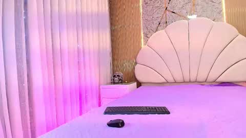 Natasha online show from 11-04-25, 07:13