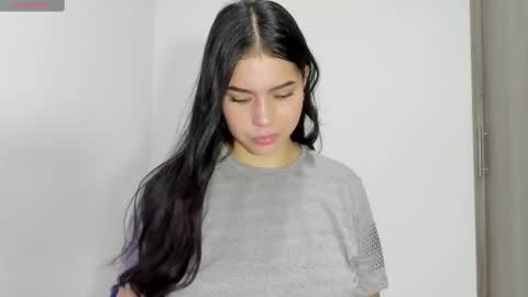 Snapshot of natasha_su chatting on 03-11-25, 10:20 Natalia online show from 03-11-25, 10:20