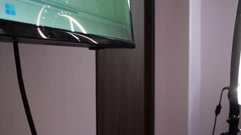 Natasha Vesper  online show from 11-18-25, 12:53