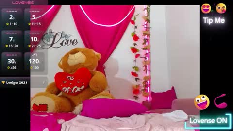 Snapshot of natashakissess chatting on 09-24-25, 04:54 NatashaKissess online show from 09-24-25, 04:54