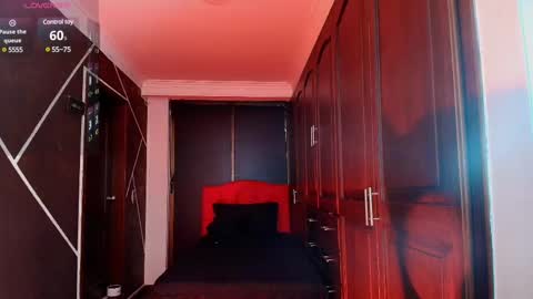 Snapshot of natashamason chatting on 02-19-25, 11:49 Natasha Mason online show from 02-19-25, 11:49