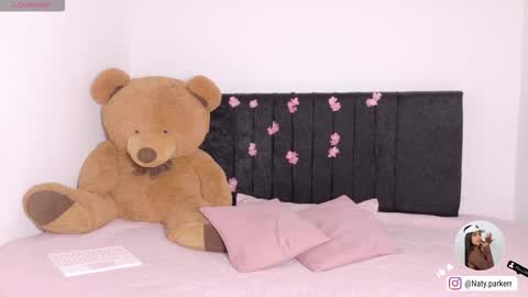 Snapshot of natashaparker__ chatting on 10-06-25, 07:44 Natasha online show from 10-06-25, 07:44