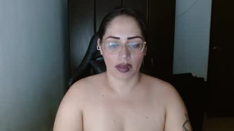 Snapshot of natashasmithe chatting on 03-03-25, 09:44 Natasha Smithe online show from 03-03-25, 09:44