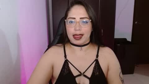 Snapshot of natashasmithe chatting on 09-27-25, 07:08 Natasha Smithe online show from 09-27-25, 07:08