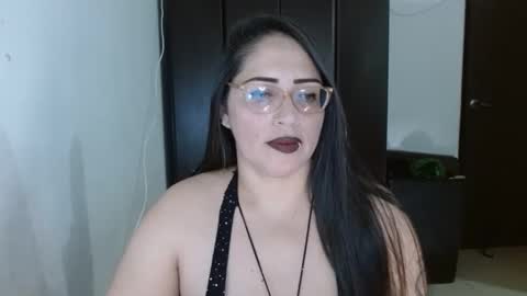 Snapshot of natashasmithe chatting on 11-23-25, 02:11 Natasha Smithe online show from 11-23-25, 02:11