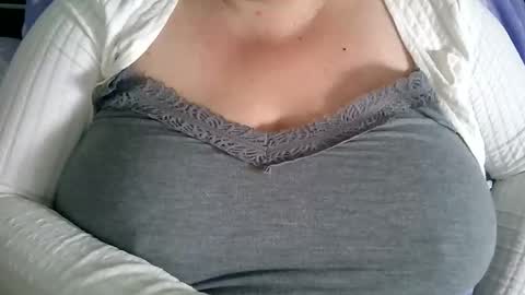 NatashaXL online show from 10-14-25, 09:10