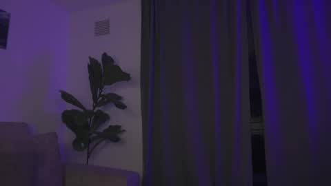 Snapshot of natasna1 chatting on 12-23-25, 04:32 Natasha Independent model online show from 12-23-25, 04:32