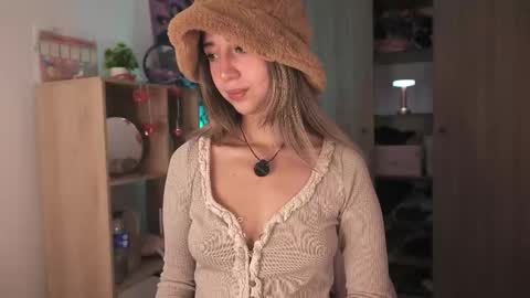 Snapshot of natasna1 chatting on 02-28-26, 04:35 Natasha Independent model online show from 02-28-26, 04:35