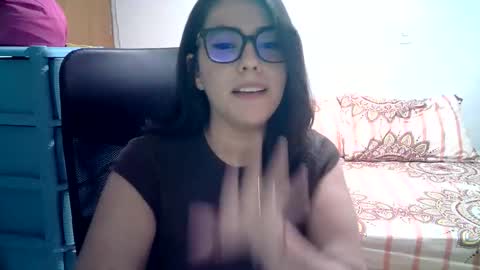 natassha_06 online show from 04-27-26, 08:51