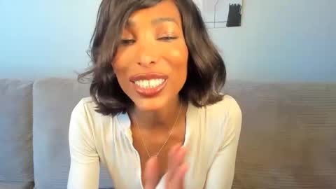Natassia Dreams online show from 05-08-26, 11:43