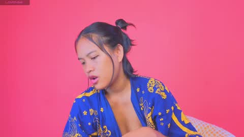 Natcha C online show from 01-03-25, 01:59