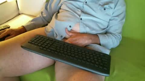 Snapshot of nate1x chatting on 01-30-25, 02:49 nate1x online show from 01-30-25, 02:49