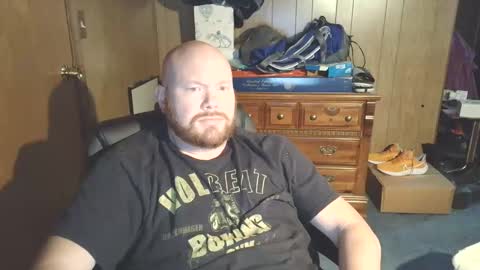 Snapshot of nate_b99 chatting on 10-26-25, 03:34 Nate online show from 10-26-25, 03:34