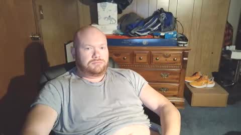 Snapshot of nate_b99 chatting on 11-01-25, 01:24 Nate online show from 11-01-25, 01:24