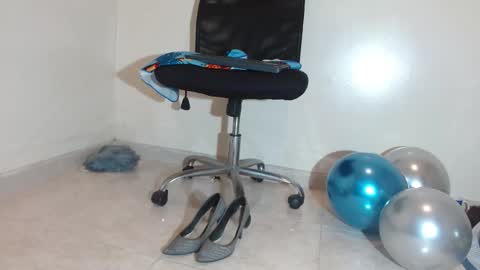 Snapshot of nath_dawson chatting on 09-20-25, 12:50 nath_dawson online show from 09-20-25, 12:50