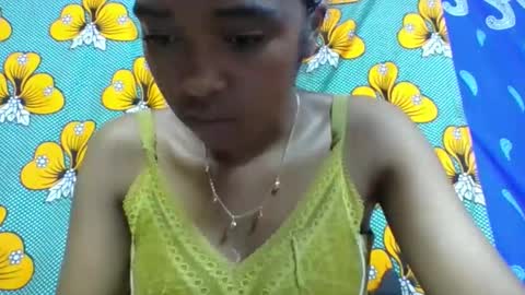 Snapshot of nathaaldy chatting on 05-09-26, 04:01 nathaaldy online show from 05-09-26, 04:01