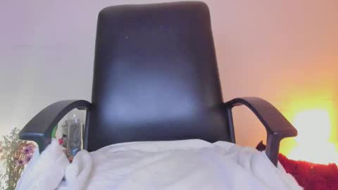 Nataly independent model dont forget to leave your like that will help me grow as a model online show from 12-10-24, 03:41