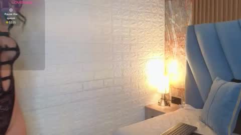 Nathalia koch online show from 03-26-26, 08:36