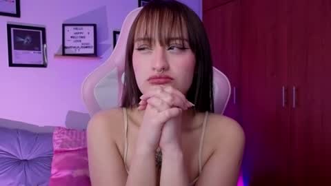 Nathalia Ramirez online show from 03-11-26, 04:18