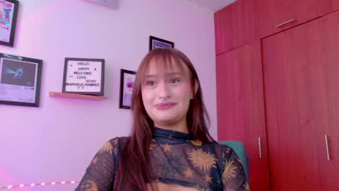 Nathalia Ramirez online show from 05-27-26, 09:56