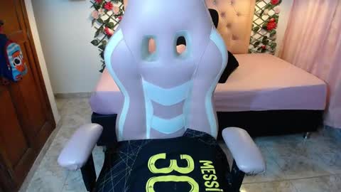 Snapshot of nathaliasweet_1_ chatting on 01-11-25, 06:01 nathaliasweet_1_ online show from 01-11-25, 06:01