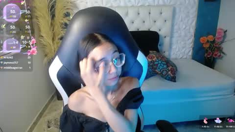 Snapshot of nathaliasweet_1_ chatting on 01-29-25, 05:56 nathaliasweet_1_ online show from 01-29-25, 05:56