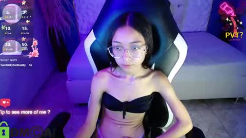 Snapshot of nathaliasweet_1_ chatting on 02-13-25, 02:42 nathaliasweet_1_ online show from 02-13-25, 02:42