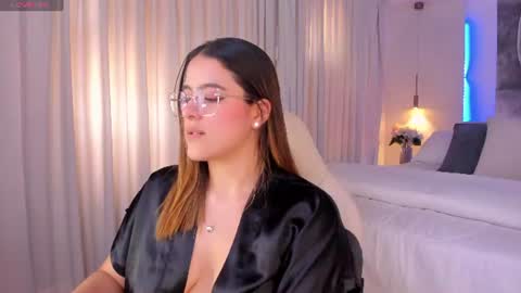 NATHALIE online show from 07-28-26, 04:39