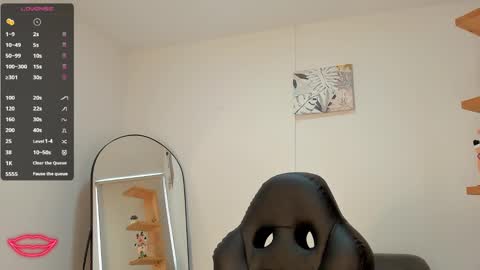 Snapshot of nathalyxx_ chatting on 12-19-24, 05:18 nathalyxx_ online show from 12-19-24, 05:18