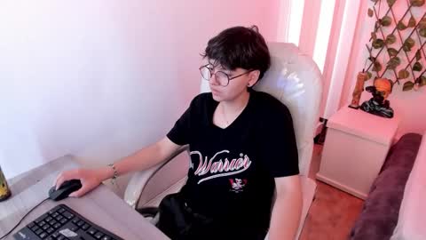 nathalyy_ds online show from 12-13-25, 07:53