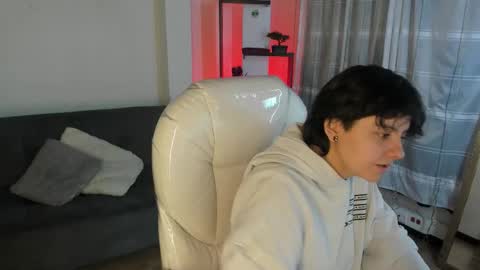 Snapshot of nathalyy_ds chatting on 02-25-26, 01:32 nathalyy_ds online show from 02-25-26, 01:32