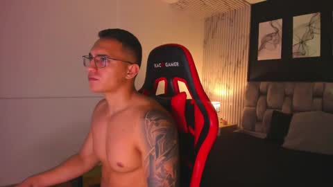 Snapshot of nathan_gross chatting on 02-18-25, 04:58 nathan_gross online show from 02-18-25, 04:58