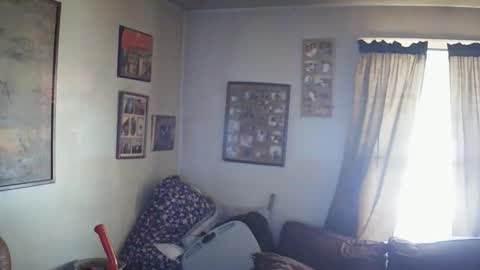 nathanbutler0 online show from 04-12-26, 07:19