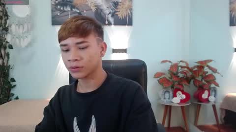 nathanclay online show from 12-02-25, 03:34