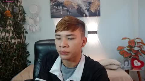 nathanclay online show from 12-23-25, 03:15