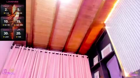 Snapshot of nathy_brown20 chatting on 05-20-26, 11:55 nathy online show from 05-20-26, 11:55