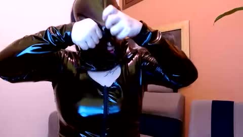 Snapshot of nathy_latex07 chatting on 03-06-25, 10:15 Nathalia online show from 03-06-25, 10:15