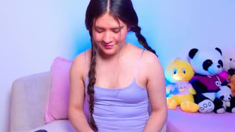 Snapshot of natisss_ chatting on 11-21-25, 07:51 Naty online show from 11-21-25, 07:51