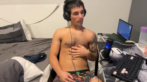 native_boy2 online show from 05-04-26, 04:47