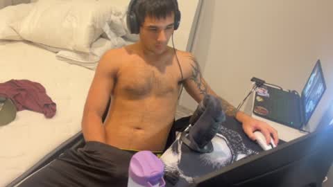 native_boy2 online show from 05-11-26, 07:22