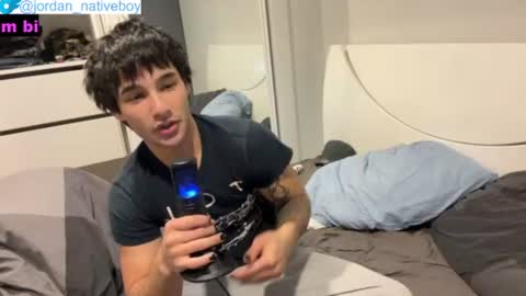 native_boy2 online show from 07-14-26, 06:24