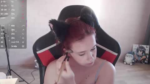 Snapshot of natsuki2005 chatting on 10-26-25, 01:28 natsuki2005 online show from 10-26-25, 01:28