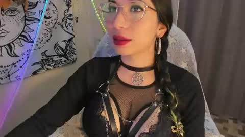 Nat  online show from 06-18-26, 12:20