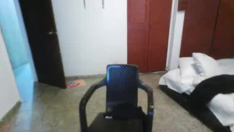 Snapshot of natsurept chatting on 12-21-25, 10:44 Jose online show from 12-21-25, 10:44