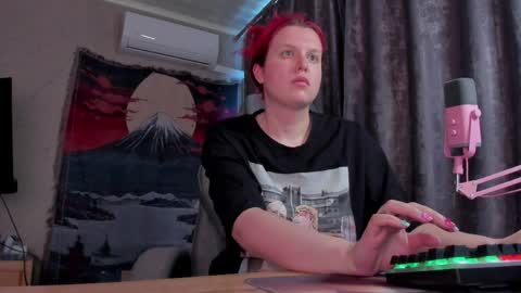Snapshot of nattinred chatting on 06-09-26, 03:18 Pure evil Nat NONUDE GODDESS online show from 06-09-26, 03:18