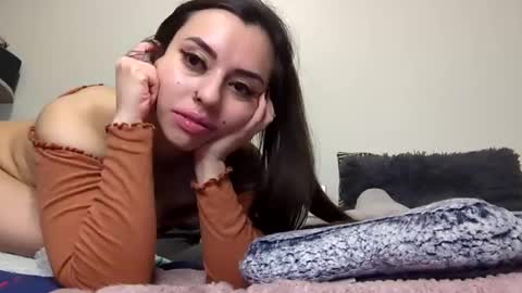 Natalia online show from 01-15-25, 01:20