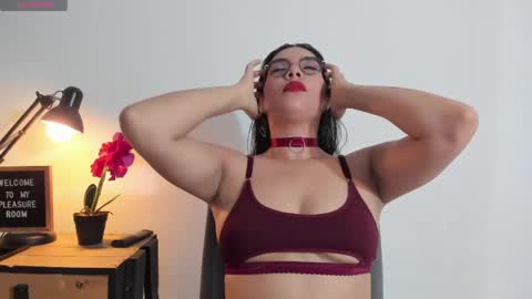 Natty Trainor online show from 05-22-26, 09:31