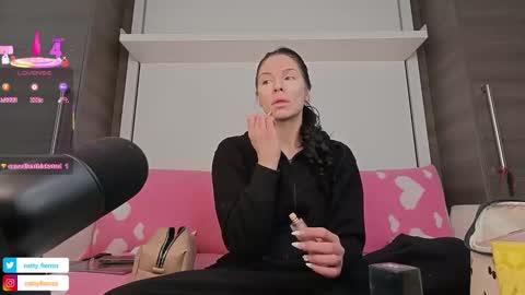 Snapshot of nattywithoutdaddy chatting on 02-14-25, 05:57 NATTY FIERROS online show from 02-14-25, 05:57